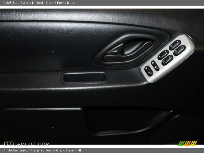 Black / Ebony Black 2005 Ford Escape Limited