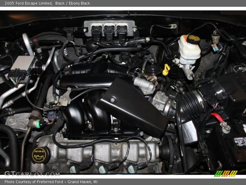 Black / Ebony Black 2005 Ford Escape Limited