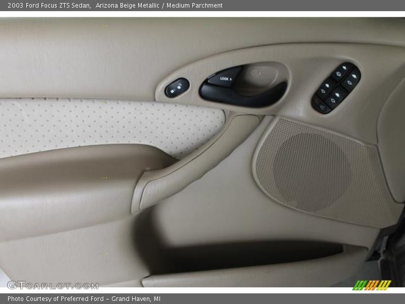 Arizona Beige Metallic / Medium Parchment 2003 Ford Focus ZTS Sedan