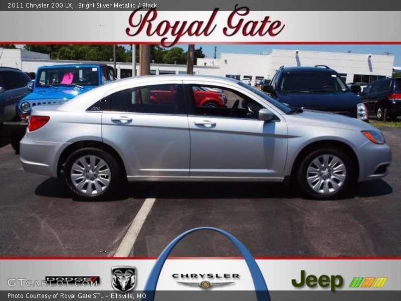 Bright Silver Metallic / Black 2011 Chrysler 200 LX