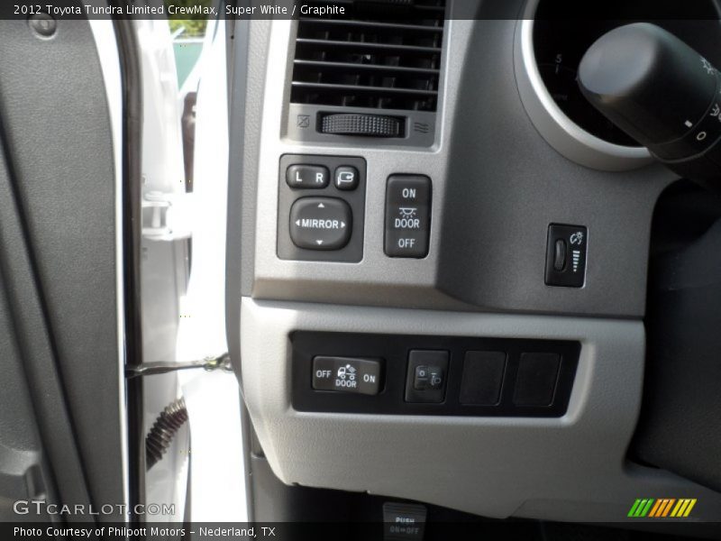 Controls of 2012 Tundra Limited CrewMax