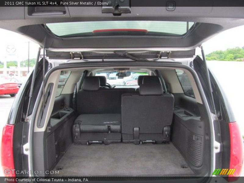Pure Silver Metallic / Ebony 2011 GMC Yukon XL SLT 4x4