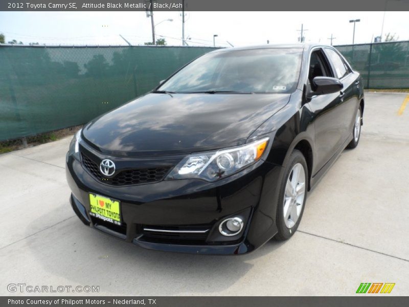 Attitude Black Metallic / Black/Ash 2012 Toyota Camry SE