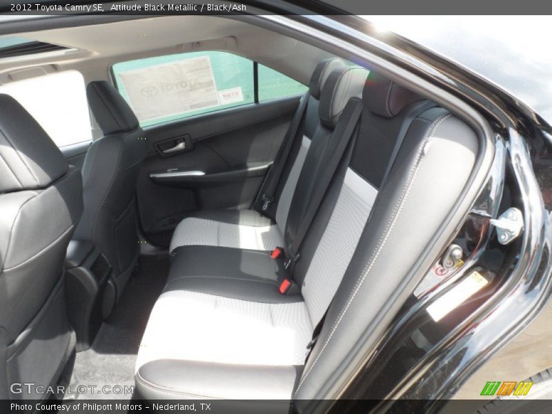 Attitude Black Metallic / Black/Ash 2012 Toyota Camry SE