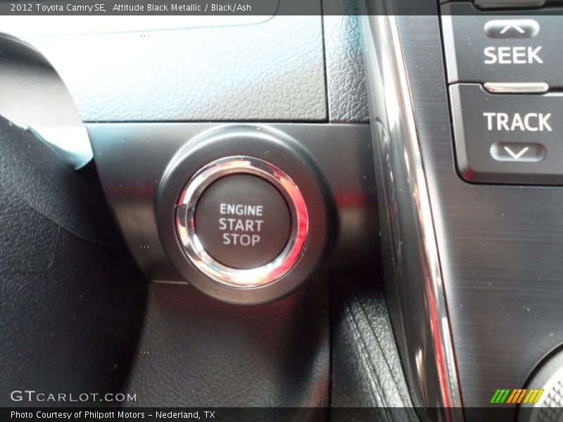 Attitude Black Metallic / Black/Ash 2012 Toyota Camry SE