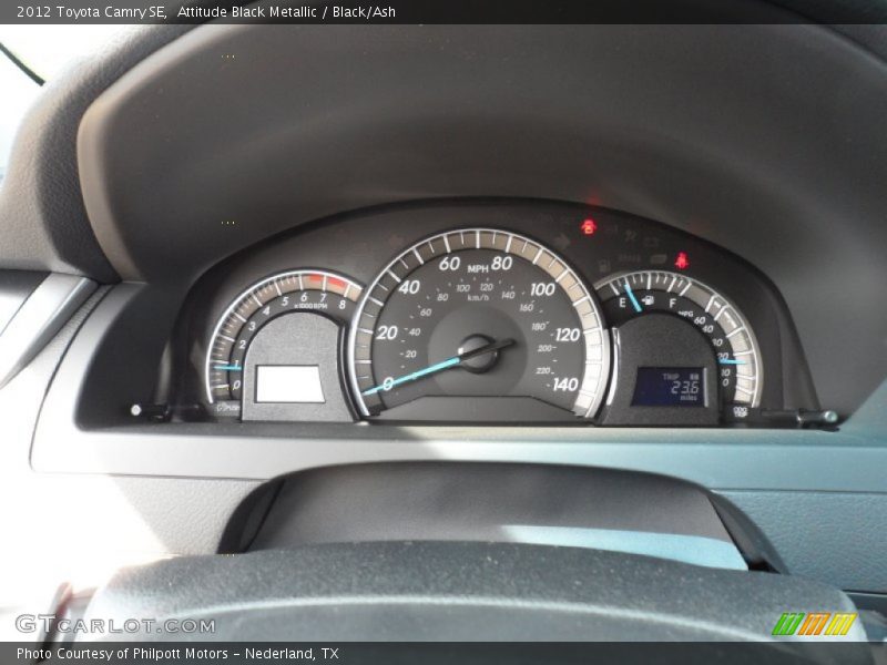 Attitude Black Metallic / Black/Ash 2012 Toyota Camry SE