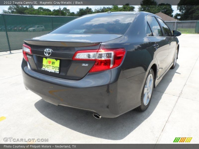 Magnetic Gray Metallic / Black 2012 Toyota Camry SE