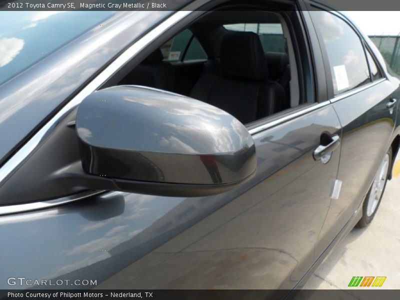 Magnetic Gray Metallic / Black 2012 Toyota Camry SE
