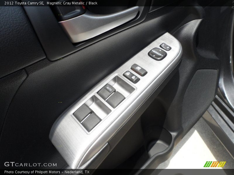 Magnetic Gray Metallic / Black 2012 Toyota Camry SE