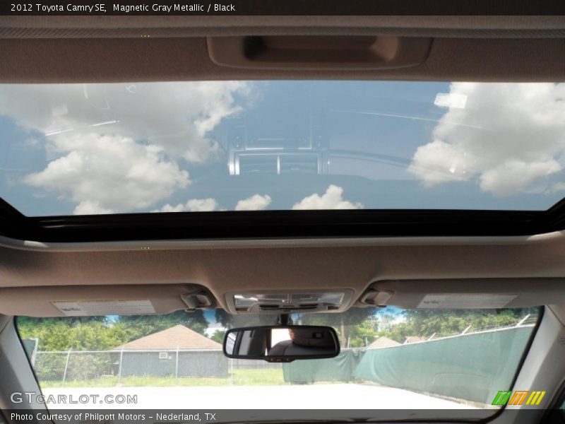 Magnetic Gray Metallic / Black 2012 Toyota Camry SE