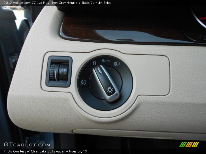 Iron Gray Metallic / Black/Cornsilk Beige 2012 Volkswagen CC Lux Plus