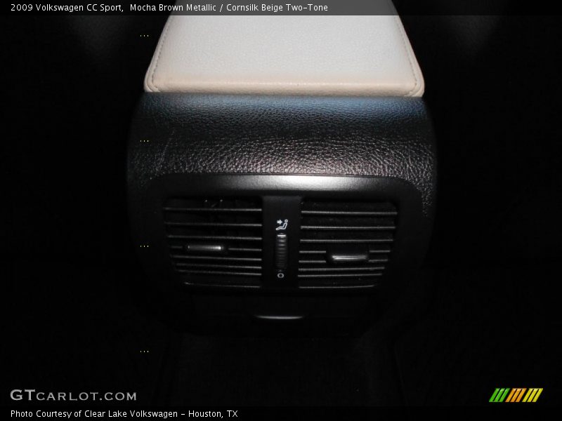 Mocha Brown Metallic / Cornsilk Beige Two-Tone 2009 Volkswagen CC Sport
