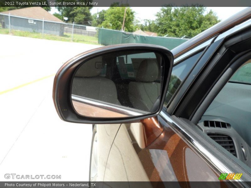 Sunset Bronze Mica / Ivory 2012 Toyota Venza LE