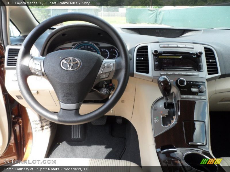 Dashboard of 2012 Venza LE