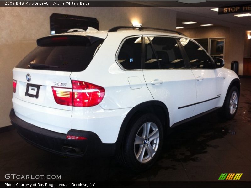 Alpine White / Beige 2009 BMW X5 xDrive48i