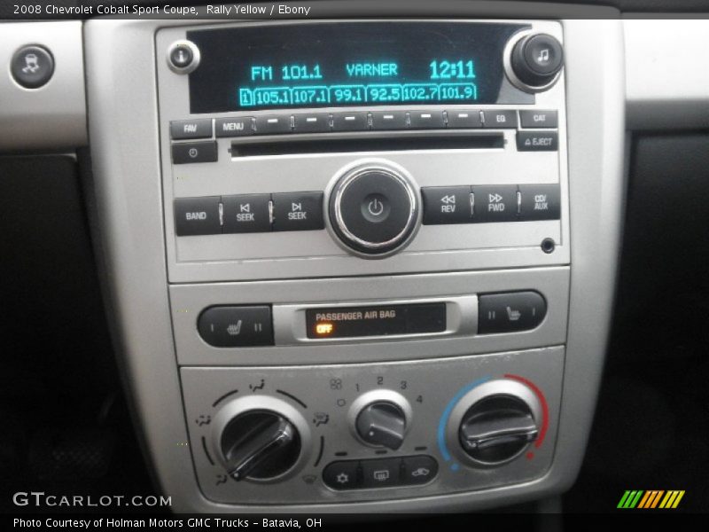 Controls of 2008 Cobalt Sport Coupe