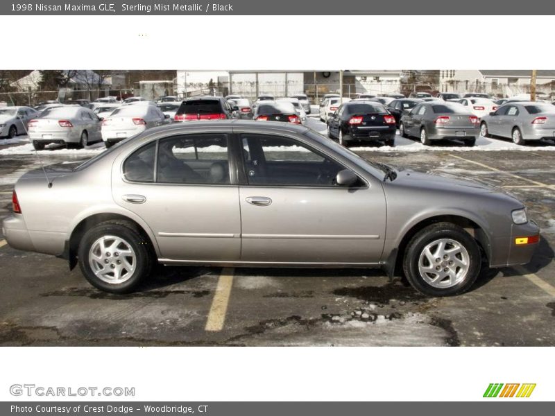 Sterling Mist Metallic / Black 1998 Nissan Maxima GLE