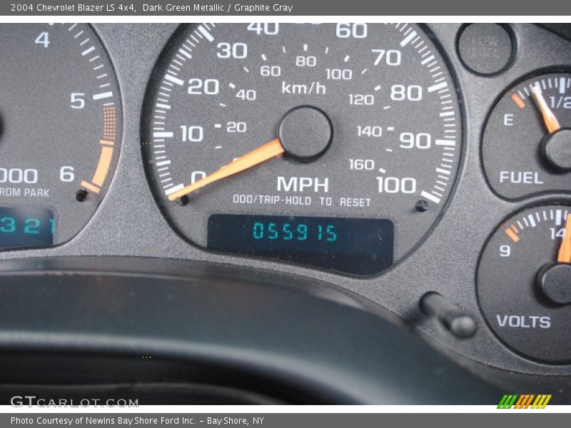 Dark Green Metallic / Graphite Gray 2004 Chevrolet Blazer LS 4x4