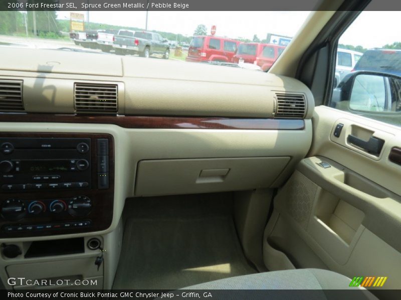 Spruce Green Metallic / Pebble Beige 2006 Ford Freestar SEL