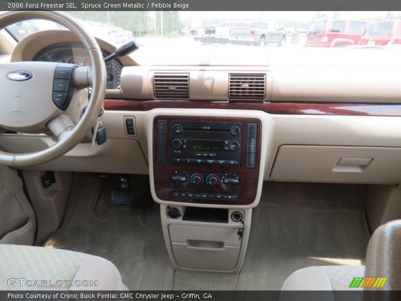 Spruce Green Metallic / Pebble Beige 2006 Ford Freestar SEL