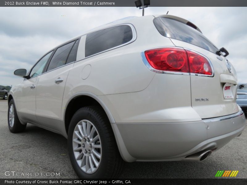 White Diamond Tricoat / Cashmere 2012 Buick Enclave FWD