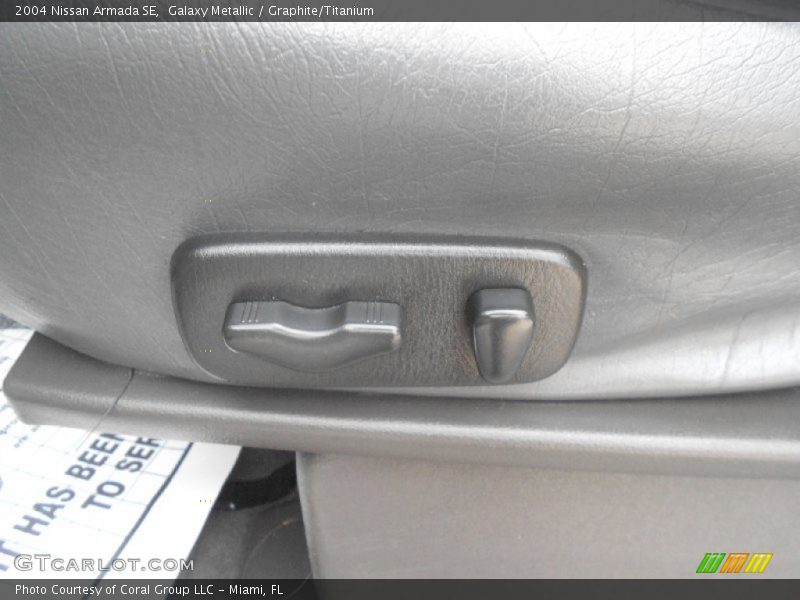 Galaxy Metallic / Graphite/Titanium 2004 Nissan Armada SE
