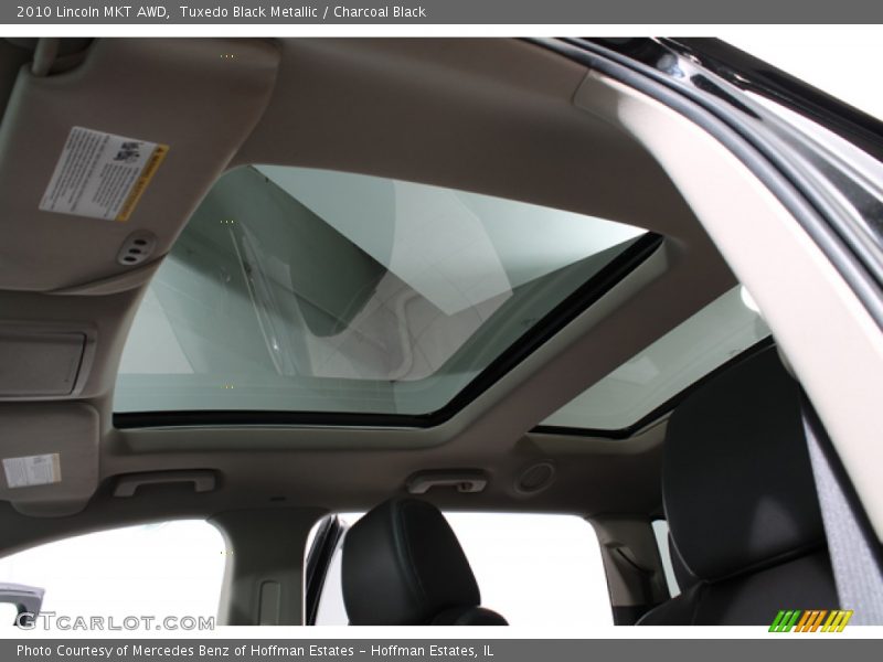 Sunroof of 2010 MKT AWD