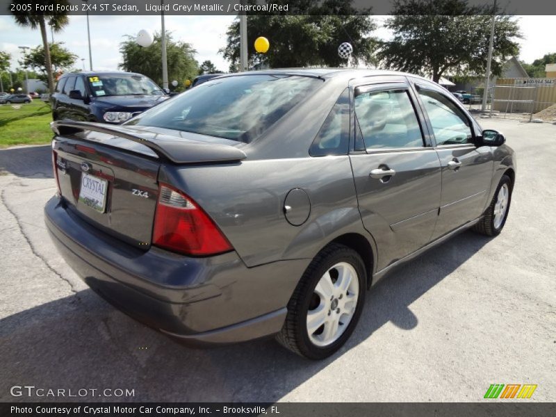 Liquid Grey Metallic / Charcoal/Red 2005 Ford Focus ZX4 ST Sedan