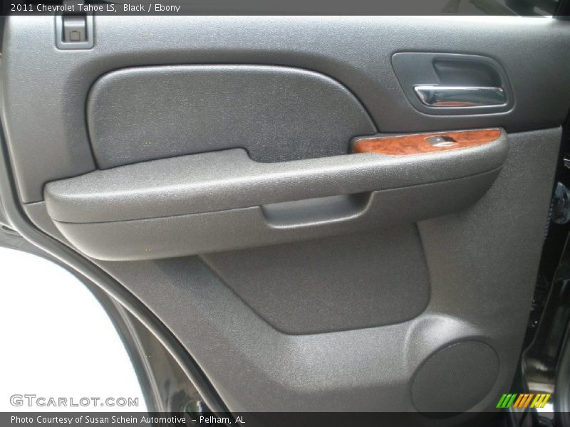Black / Ebony 2011 Chevrolet Tahoe LS