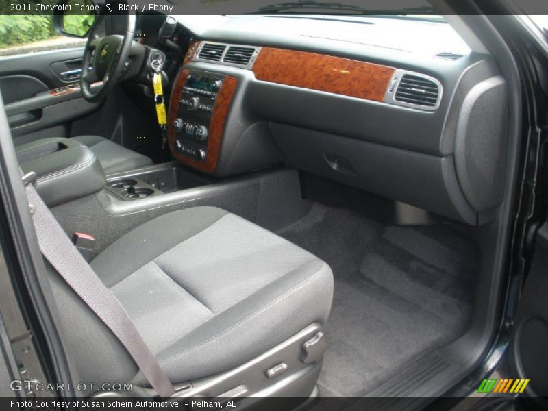 Black / Ebony 2011 Chevrolet Tahoe LS