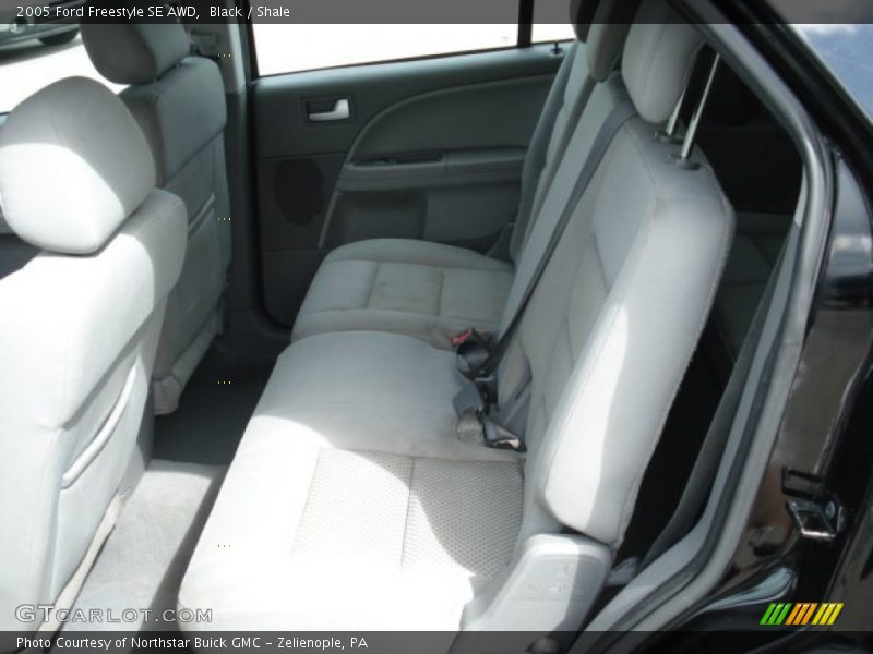 Black / Shale 2005 Ford Freestyle SE AWD