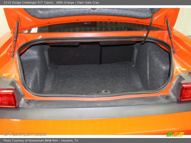  2010 Challenger R/T Classic Trunk