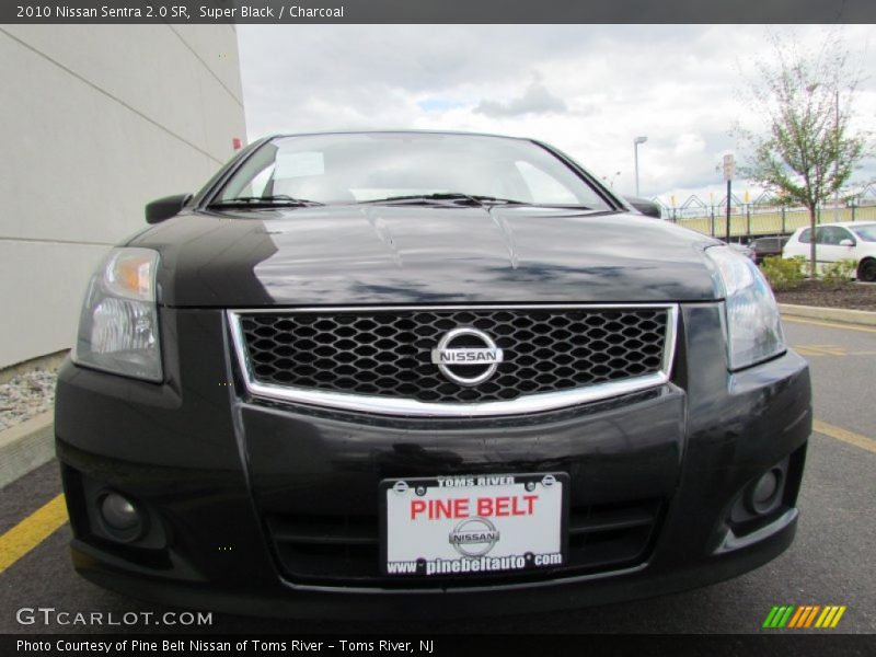 Super Black / Charcoal 2010 Nissan Sentra 2.0 SR