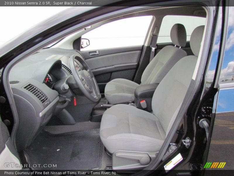 Super Black / Charcoal 2010 Nissan Sentra 2.0 SR