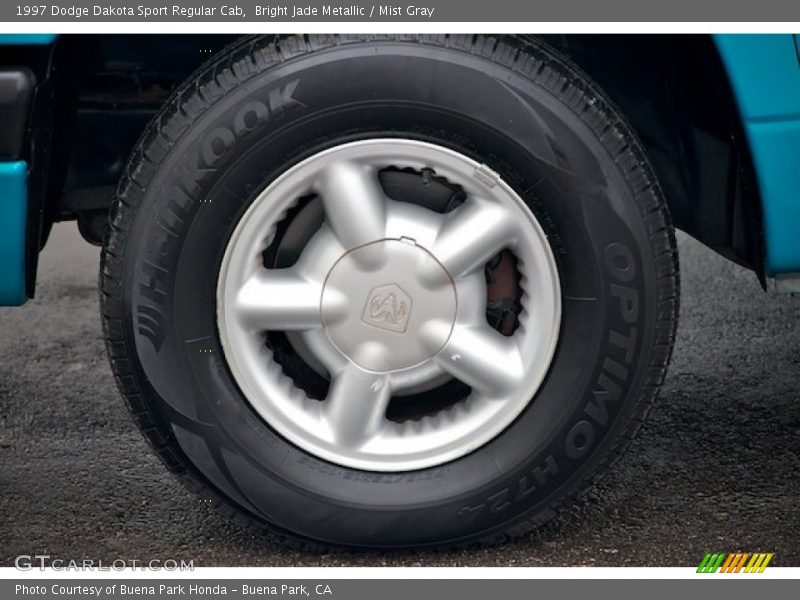 Bright Jade Metallic / Mist Gray 1997 Dodge Dakota Sport Regular Cab