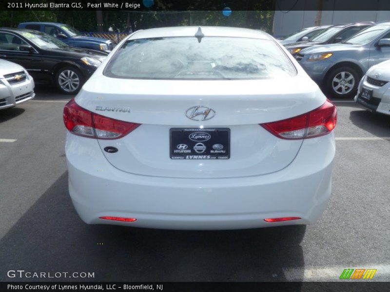 Pearl White / Beige 2011 Hyundai Elantra GLS