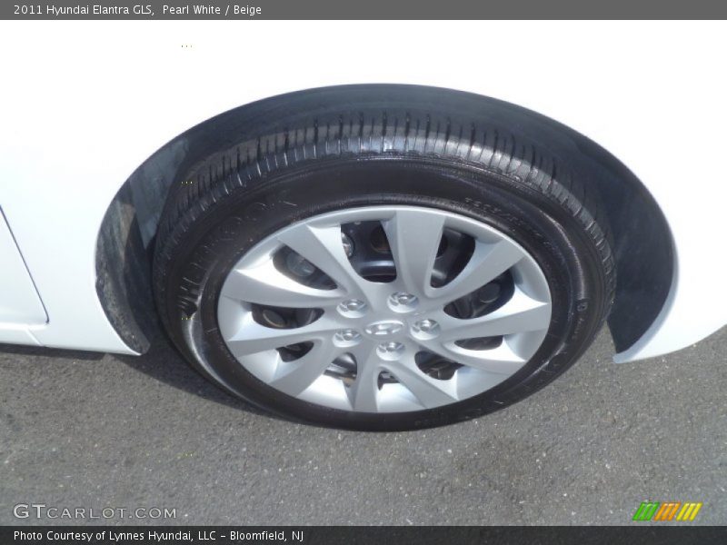 Pearl White / Beige 2011 Hyundai Elantra GLS