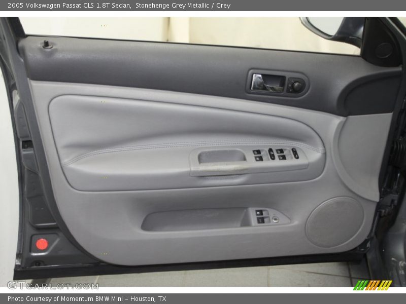 Stonehenge Grey Metallic / Grey 2005 Volkswagen Passat GLS 1.8T Sedan