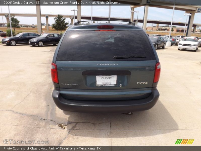 Magnesium Green Pearl / Dark Khaki/Light Graystone 2006 Dodge Caravan SE