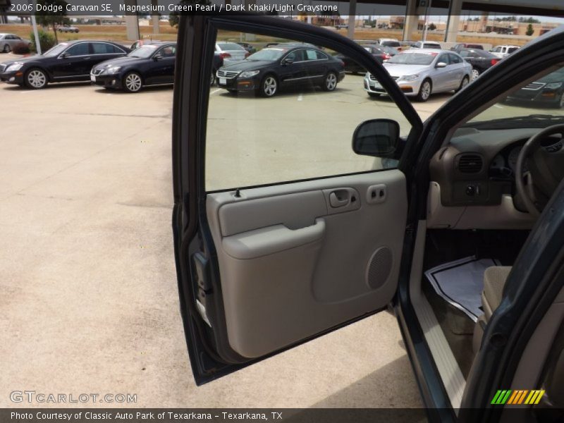 Magnesium Green Pearl / Dark Khaki/Light Graystone 2006 Dodge Caravan SE