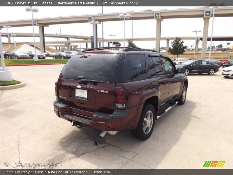Bordeaux Red Metallic / Light Cashmere/Ebony 2007 Chevrolet TrailBlazer LS