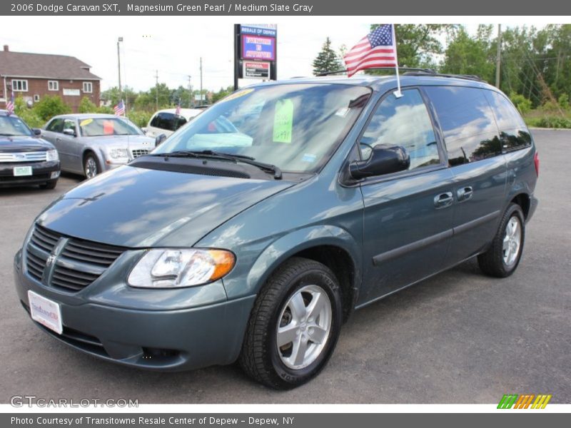 Magnesium Green Pearl / Medium Slate Gray 2006 Dodge Caravan SXT