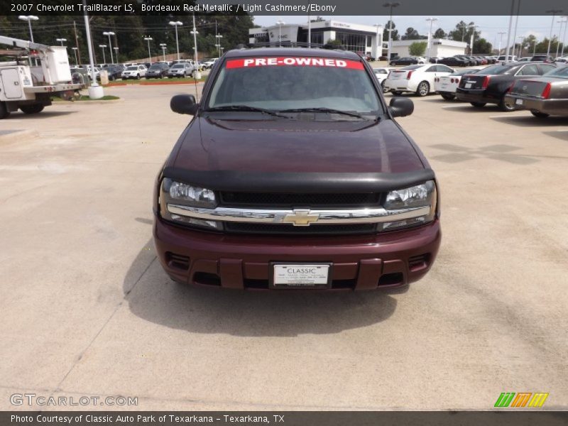 Bordeaux Red Metallic / Light Cashmere/Ebony 2007 Chevrolet TrailBlazer LS