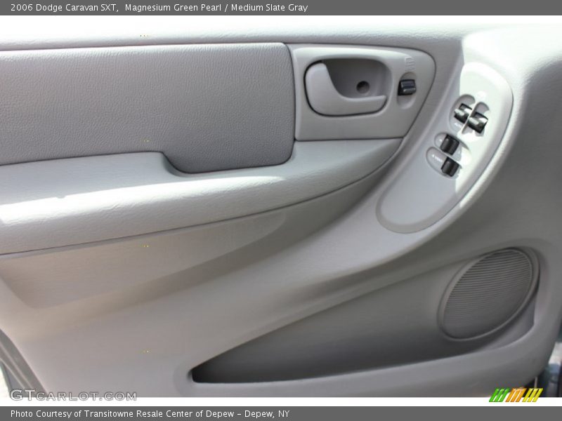 Magnesium Green Pearl / Medium Slate Gray 2006 Dodge Caravan SXT