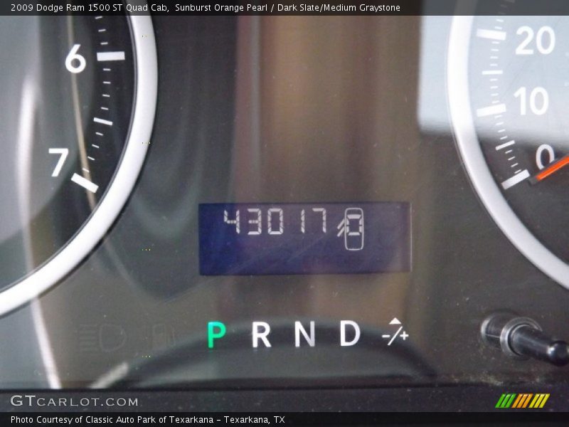 Sunburst Orange Pearl / Dark Slate/Medium Graystone 2009 Dodge Ram 1500 ST Quad Cab