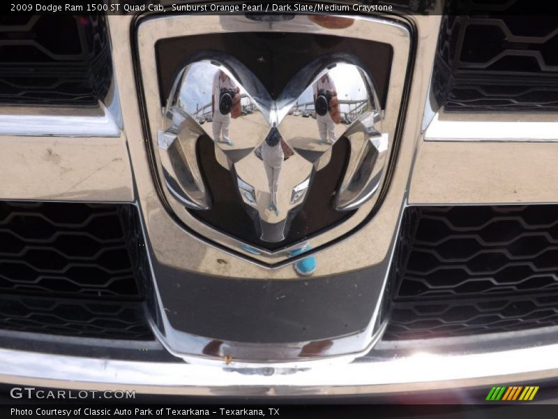 Sunburst Orange Pearl / Dark Slate/Medium Graystone 2009 Dodge Ram 1500 ST Quad Cab