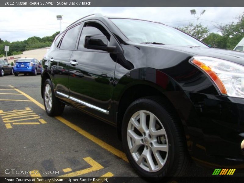 Super Black / Black 2012 Nissan Rogue SL AWD