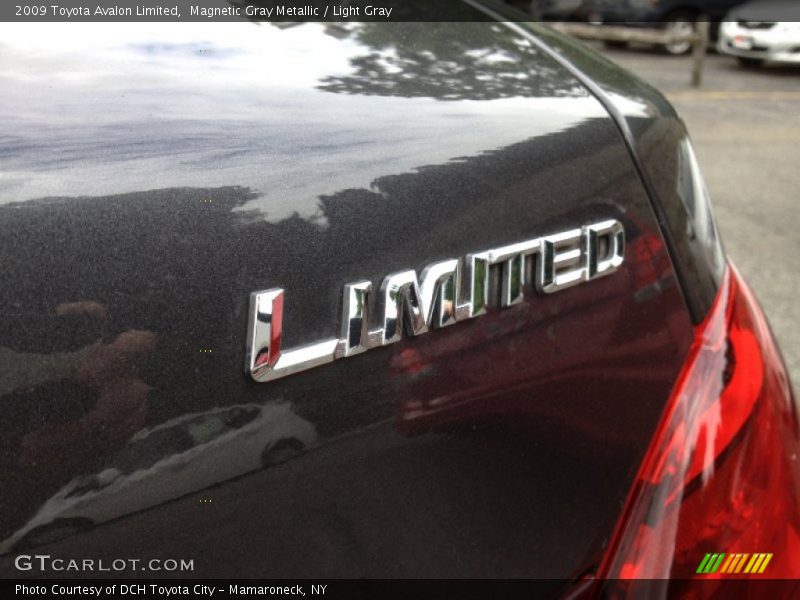 Magnetic Gray Metallic / Light Gray 2009 Toyota Avalon Limited