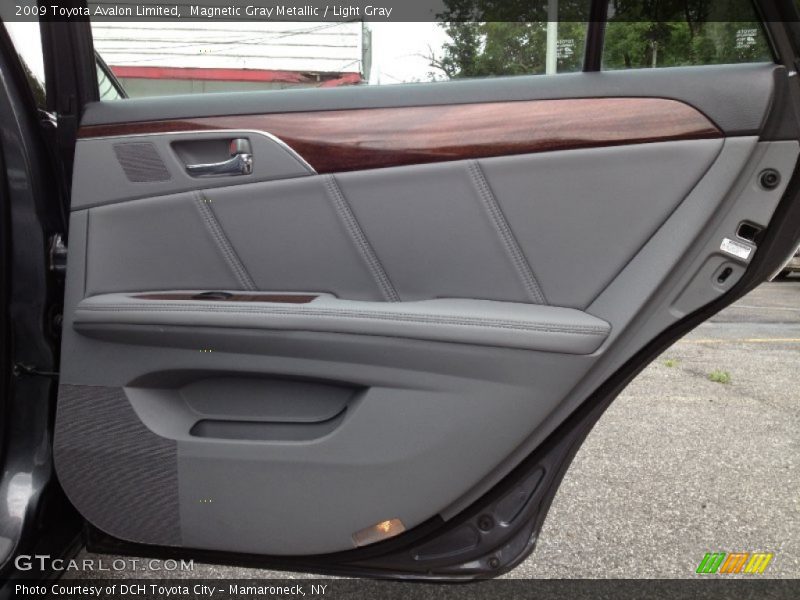 Magnetic Gray Metallic / Light Gray 2009 Toyota Avalon Limited