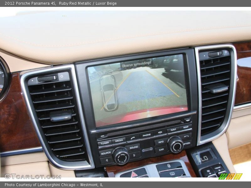 Controls of 2012 Panamera 4S